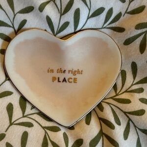 Kate Spade Posy Court Heart Dish in Cream